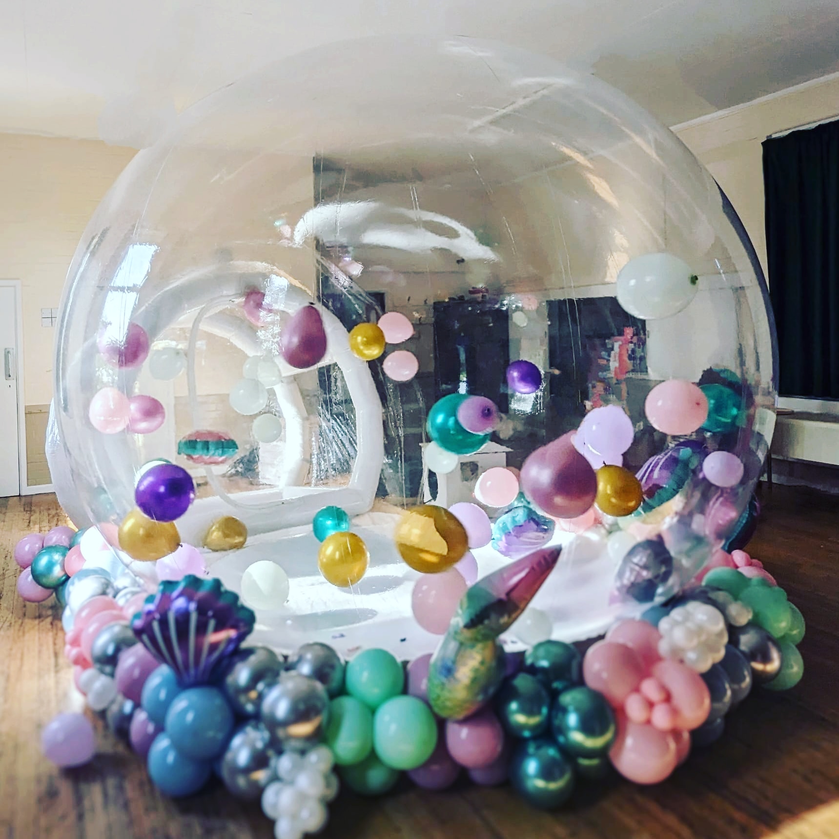 Sussex & Surrey Inflatable Balloon House